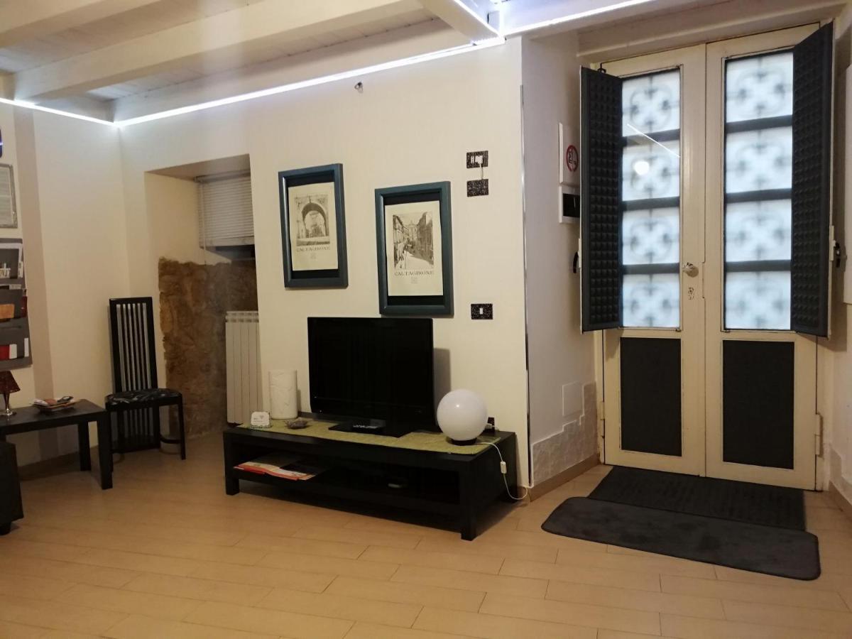 Palazzo Sant'Elia Hotel Caltagirone Kültér fotó